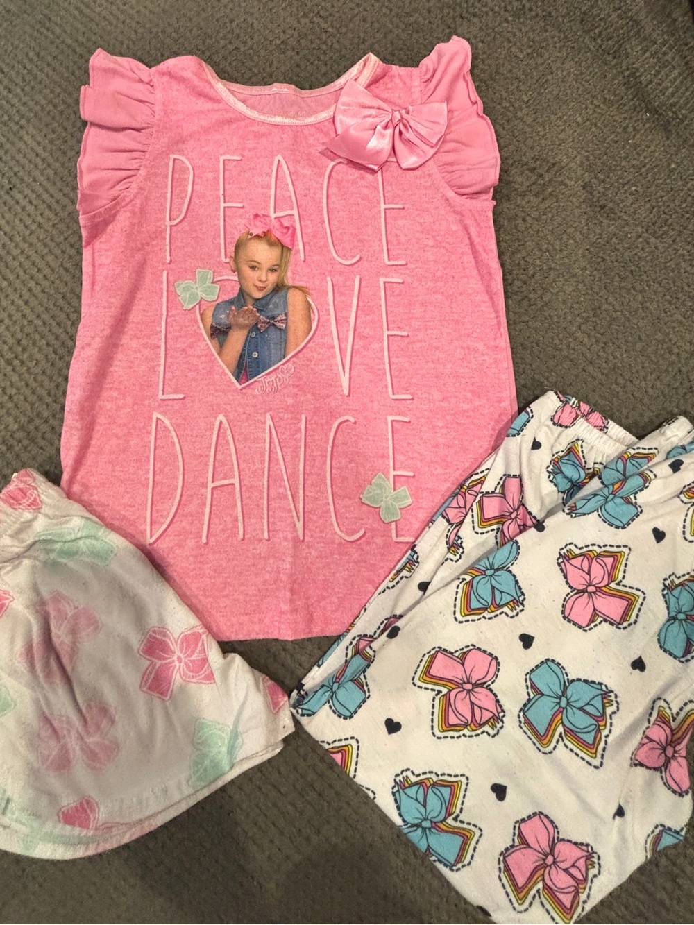 JoJo Siwa Pink 'Peace Love Dance' Kids pajamas Top & Bottom Set